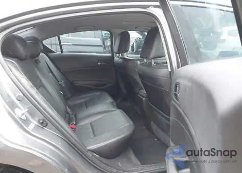 2013 Acura Ilx 2.0L z USA, uszkodzony, nr VIN 19VDE1F7XDE019397